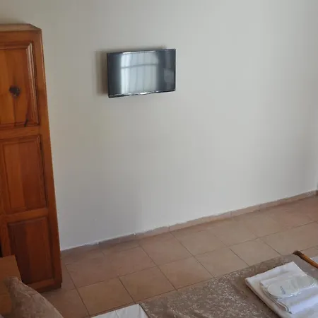 Dalyando アパートホテル