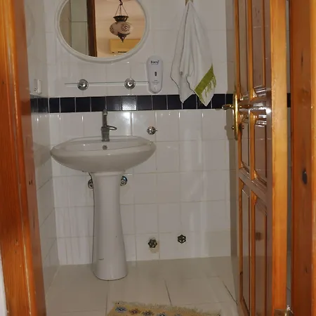 Dalyando アパートホテル