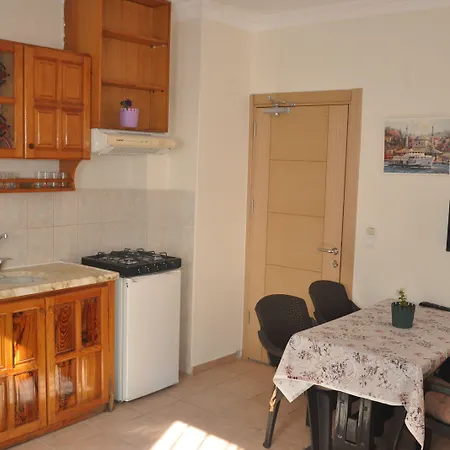 Dalyando アパートホテル 3*