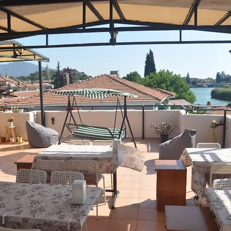 Dalyando Lägenhetshotell 3*